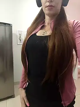 Irresistible24 online show from 11-02-25, 08:44