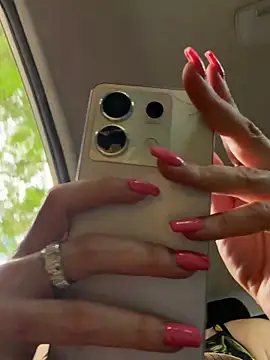 Snapshot of Irresistible24 chatting on 02-24-26, 05:22 Irresistible24 online show from 02-24-26, 05:22