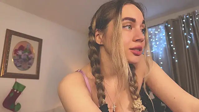 Snapshot of hotexclusive_ chatting on 01-10-25, 05:37 hotexclusive online show from 01-10-25, 05:37