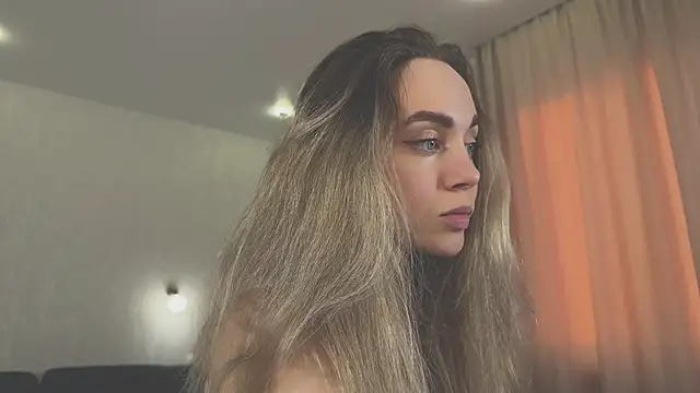 Snapshot of hotexclusive_ chatting on 02-06-25, 04:53 hotexclusive online show from 02-06-25, 04:53