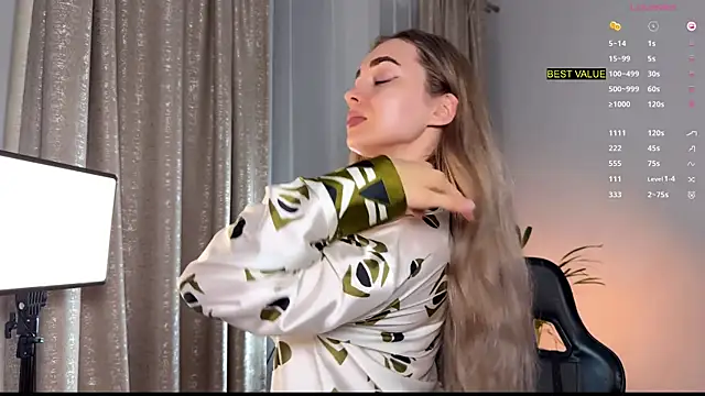 Snapshot of hotexclusive_ chatting on 09-24-25, 09:07 hotexclusive online show from 09-24-25, 09:07