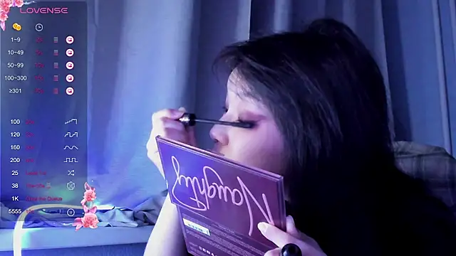 Snapshot of maydaykimmy chatting on 12-06-24, 08:18 maydaykimmy online show from 12-06-24, 08:18