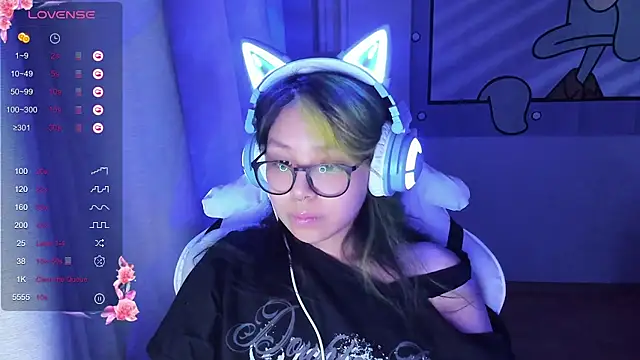 Snapshot of maydaykimmy chatting on 01-18-25, 01:08 maydaykimmy online show from 01-18-25, 01:08