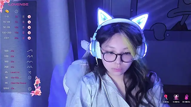 Snapshot of maydaykimmy chatting on 02-01-25, 09:19 maydaykimmy online show from 02-01-25, 09:19