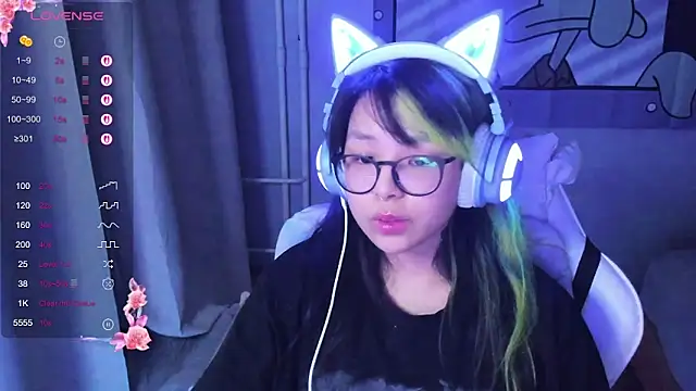 Snapshot of maydaykimmy chatting on 03-04-25, 01:12 maydaykimmy online show from 03-04-25, 01:12