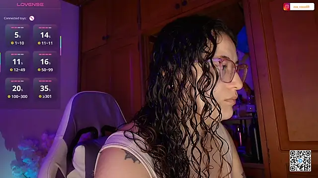Snapshot of eva_rosse69 chatting on 07-14-26, 12:11 eva rosse69 online show from 07-14-26, 12:11