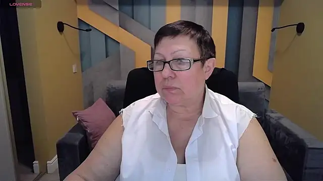 BarbaraTurners online show from 01-21-25, 01:08