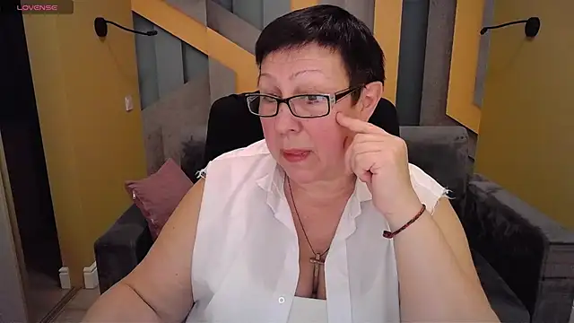 BarbaraTurners online show from 01-22-25, 06:52