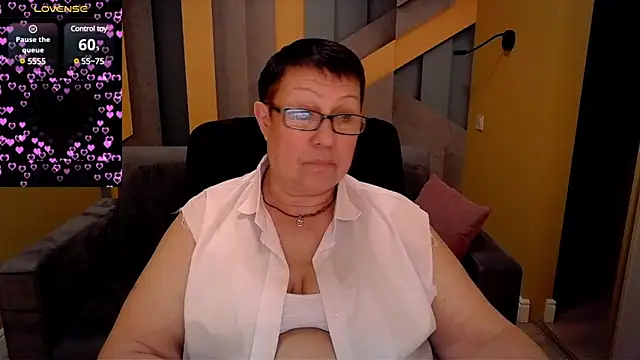 BarbaraTurners online show from 03-06-25, 03:57