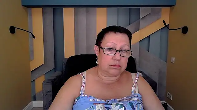 BarbaraTurners online show from 09-10-25, 06:19