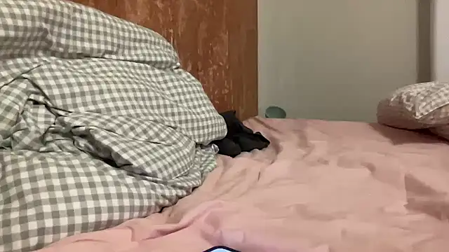 Snapshot of PeterCrenshaw chatting on 11-16-25, 03:50 PeterCrenshaw online show from 11-16-25, 03:50