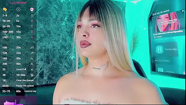 Snapshot of Emmaa_Saenz_ chatting on 12-22-25, 08:17 Emmaa Saenz online show from 12-22-25, 08:17