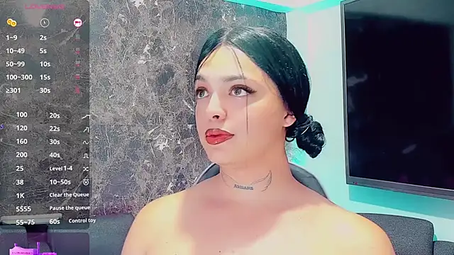 Snapshot of Emmaa_Saenz_ chatting on 02-11-26, 11:54 Emmaa Saenz online show from 02-11-26, 11:54