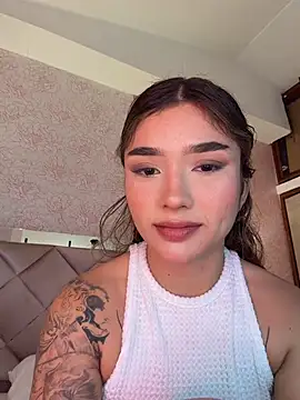 Snapshot of Arianavillada chatting on 07-20-26, 03:43 Arianavillada online show from 07-20-26, 03:43