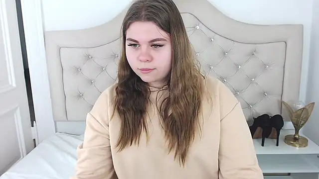 Snapshot of AbbyPleasure chatting on 12-25-24, 12:15 AbbyPleasure online show from 12-25-24, 12:15