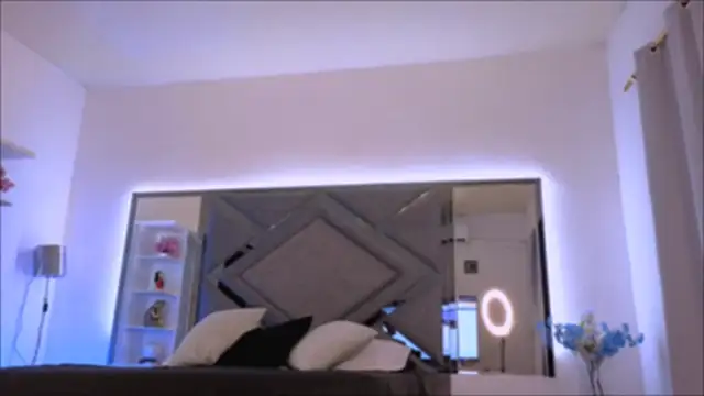 niiaa1 online show from 02-22-25, 03:01