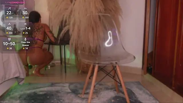 niiaa1 online show from 10-11-25, 03:39