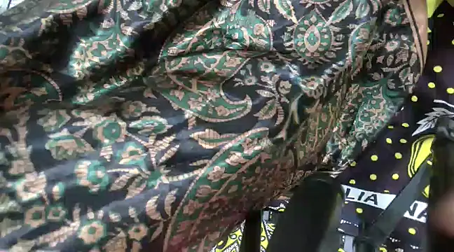 sweet-greedy online show from 02-13-25, 07:24