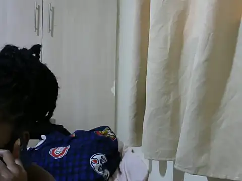 Snapshot of queen-sasha chatting on 03-07-25, 12:34 queen-sasha online show from 03-07-25, 12:34