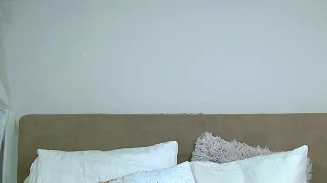 LuisaSin online show from 11-03-25, 07:20