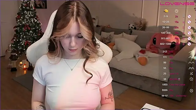 Frau Lina online show from 12-21-25, 02:13