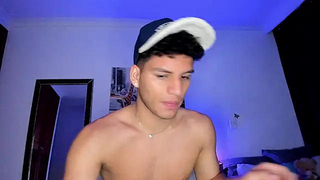 Curlblue online show from 02-22-25, 08:18