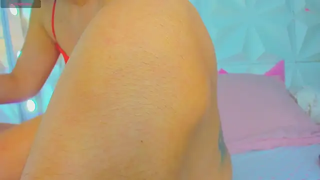 cute latinaxxx online show from 09-19-25, 02:13