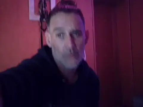 Lia Y PatrickX online show from 11-30-25, 12:25