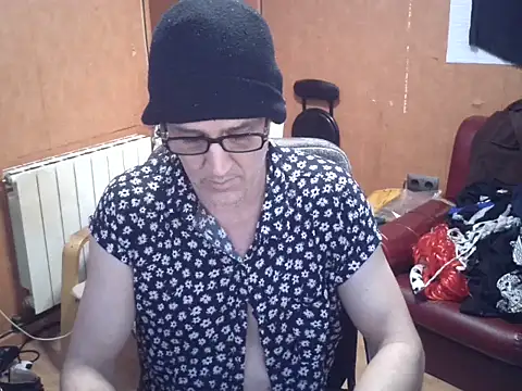 Lia Y PatrickX online show from 03-05-26, 07:54