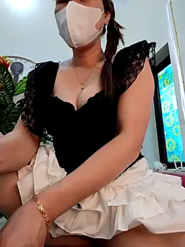 zizi public online show from 10-04-25, 02:20