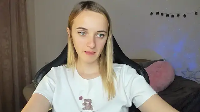 RouseReed online show from 11-12-25, 01:11