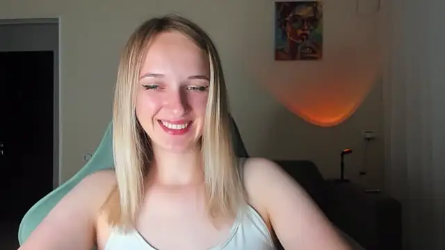 Snapshot of RouseReed chatting on 07-04-26, 11:22 RouseReed online show from 07-04-26, 11:22