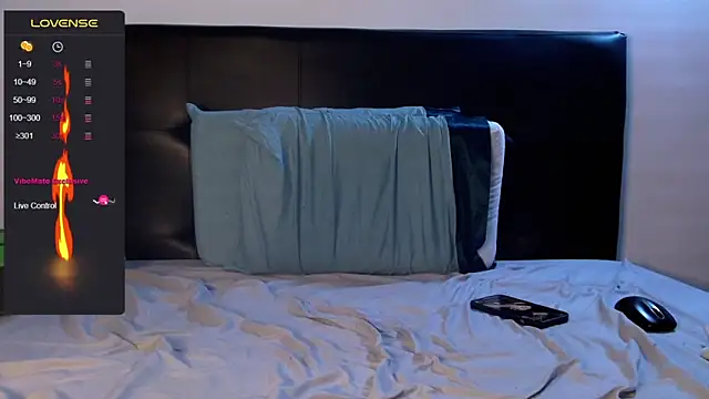 Snapshot of dap_XOXO chatting on 02-19-25, 12:03 dap XOXO online show from 02-19-25, 12:03