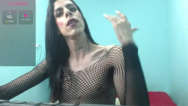 Snapshot of Aleja_Nauthy chatting on 02-11-25, 02:57 Aleja Nauthy online show from 02-11-25, 02:57