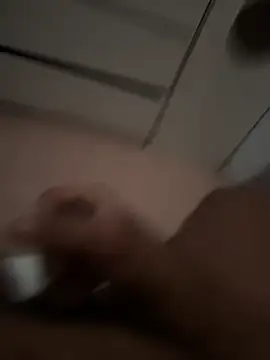 Snapshot of Angeloggaa chatting on 09-24-25, 04:10 Angeloggaa online show from 09-24-25, 04:10