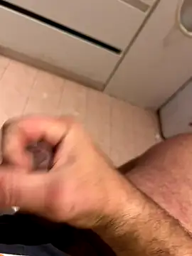 Snapshot of Angeloggaa chatting on 10-08-25, 04:26 Angeloggaa online show from 10-08-25, 04:26