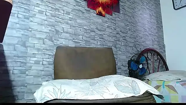 bulguehot online show from 11-25-25, 01:11