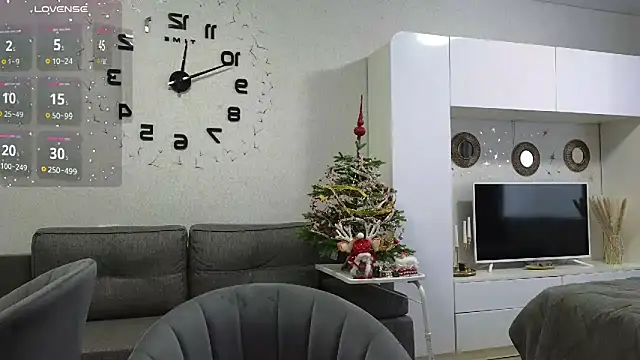 Snapshot of me_lissa_sun13 chatting on 12-10-24, 08:51 me lissa sun13 online show from 12-10-24, 08:51