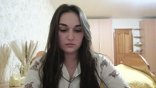 Snapshot of me_lissa_sun13 chatting on 02-09-25, 04:36 me lissa sun13 online show from 02-09-25, 04:36