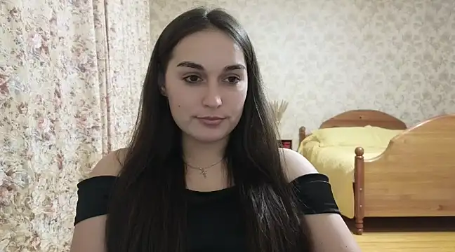 Snapshot of me_lissa_sun13 chatting on 03-10-25, 05:39 me lissa sun13 online show from 03-10-25, 05:39