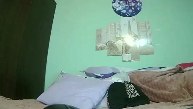 Snapshot of SexyGioconda chatting on 10-23-25, 09:57 SexyGioconda online show from 10-23-25, 09:57