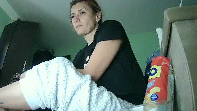 Snapshot of SexyGioconda chatting on 11-02-25, 03:47 SexyGioconda online show from 11-02-25, 03:47