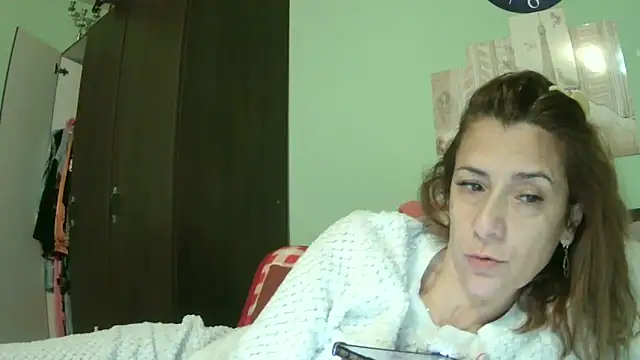 Snapshot of SexyGioconda chatting on 11-04-25, 09:30 SexyGioconda online show from 11-04-25, 09:30