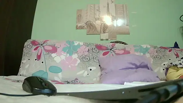 Snapshot of SexyGioconda chatting on 11-19-25, 10:48 SexyGioconda online show from 11-19-25, 10:48