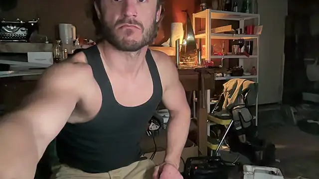 Snapshot of CowboyZuhly chatting on 03-26-26, 05:13 CowboyZuhly online show from 03-26-26, 05:13