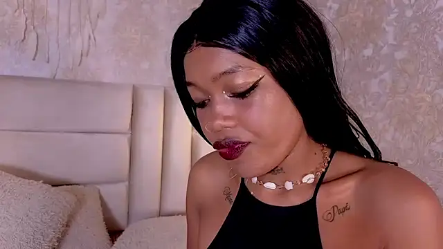 CrystalBrooke3x online show from 03-18-26, 09:40