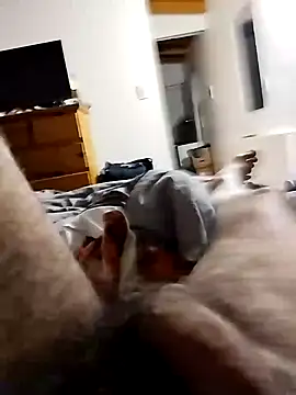 Snapshot of leon3875 chatting on 12-15-24, 05:13 leon3875 online show from 12-15-24, 05:13