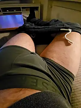 Snapshot of BigPassion89 chatting on 02-21-25, 07:32 BigPassion89 online show from 02-21-25, 07:32