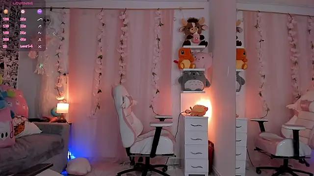  dayana miler online show from 02-06-26, 12:37