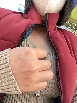 May-Squirt online show from 01-10-26, 05:42